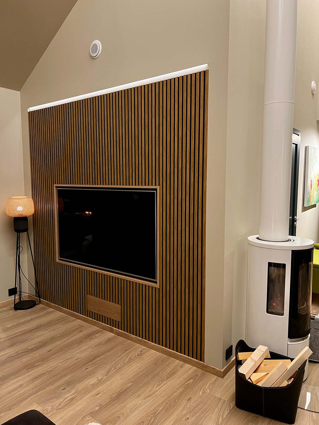 Deco Spilepanel - TV